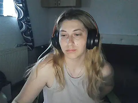 RyonaRyaa online show from June 2026 04:24:01 AM