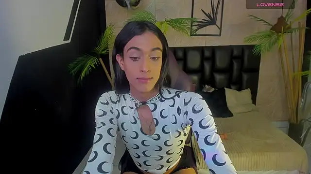 Epril Zoyert online show from March 2026 07:52:02 PM