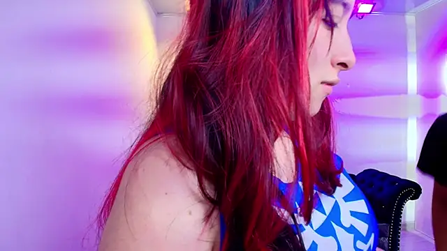 TarlyWho online show from April 2026 11:27:01 AM