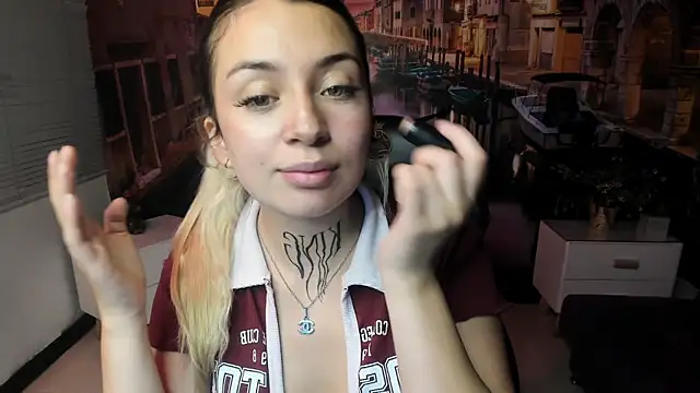 Tamaraa velez online show from April 2026 09:04:02 PM