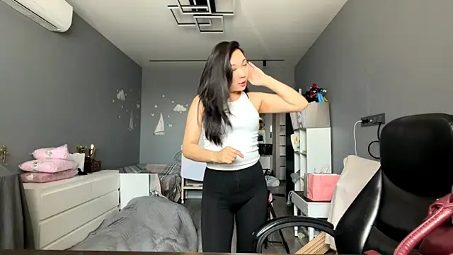 Snapshot of DrivenRitual chatting on March 2026 03:12:02 AM DrivenRitual online show from March 2026 03:12:02 AM