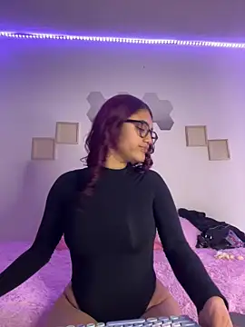 Daliila 11x online show from April 2026 03:16:01 AM