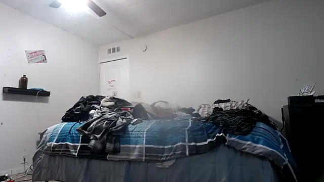 CirclingClass online show from December 2024 03:23:01 PM