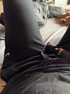 aleexii s online show from April 2026 10:23:01 AM