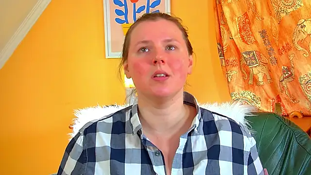 MelodyMoores online show from April 2026 07:20:02 AM