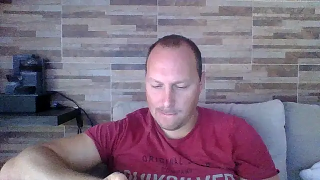 lustonfan online show from March 2026 12:44:01 PM