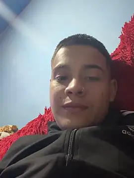 OliverTabordaa online show from May 2026 03:45:02 AM