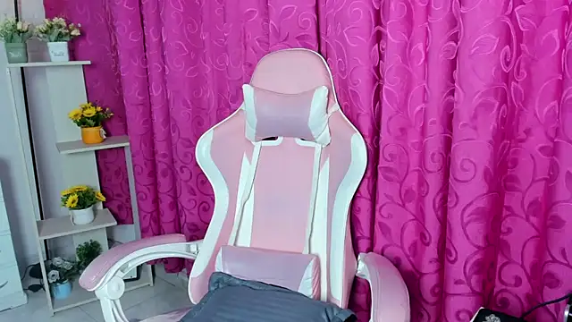 Ivy Brown  online show from March 2026 02:05:02 PM