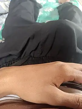 Snapshot of angelmoumita chatting on June 2026 11:47:02 AM angelmoumita online show from June 2026 11:47:02 AM