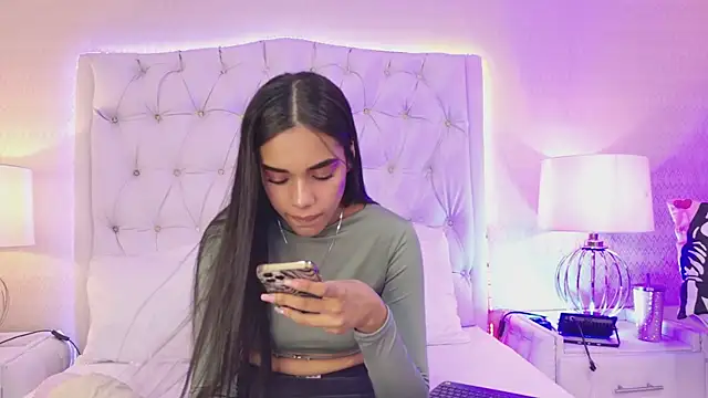 MeganRoseh online show from April 2026 09:39:33 PM