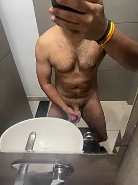 Vibrator2509 online show from April 2026 09:05:02 PM