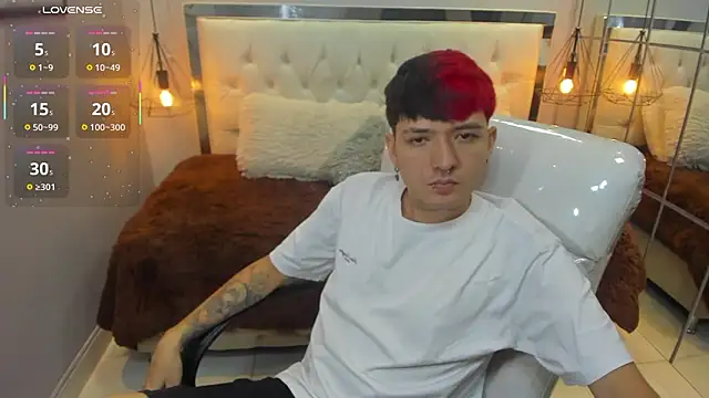 Santiago morgan online show from March 2026 10:37:01 PM