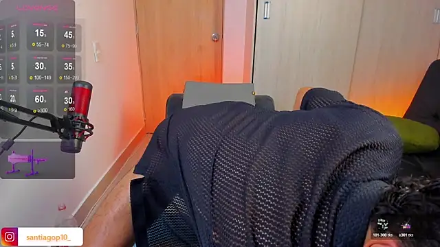Snapshot of Alexx_Lord chatting on May 2026 01:22:01 AM Alexx Lord online show from May 2026 01:22:01 AM