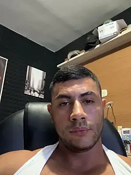 jarodhaiden32 online show from May 2026 11:35:01 PM