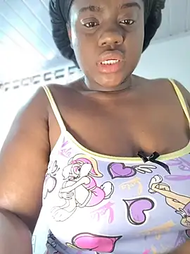 YourLiaa  online show from April 2026 07:38:02 PM