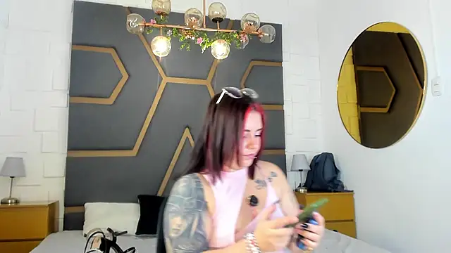 juana valkiria online show from May 2026 03:36:02 AM