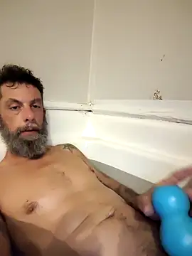 Hootie421 online show from March 2026 04:53:01 AM