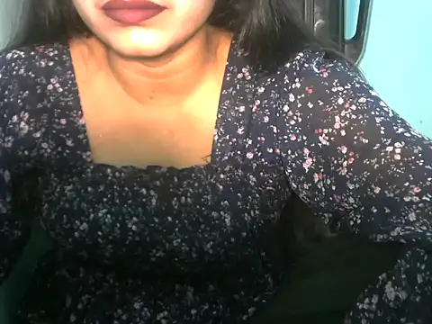 Lovely-Pandey online show from March 2026 05:16:02 PM