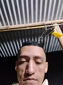 Snapshot of TuCanero23cm chatting on July 2026 06:38:02 AM TuCanero23cm online show from July 2026 06:38:02 AM