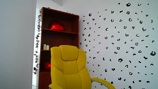 Nionelly online show from March 2026 09:37:01 AM