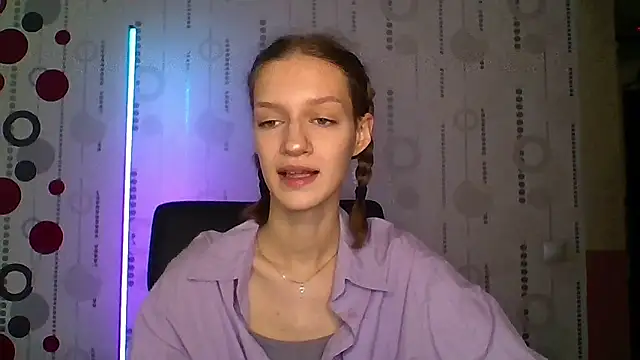 Chrissy Joyful online show from April 2026 05:11:01 AM