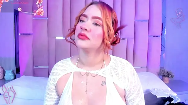 Saory     online show from April 2026 12:52:01 AM