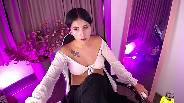 lexy the best online show from May 2026 07:20:02 PM