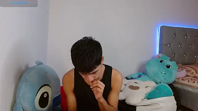 Sebas fire4 online show from April 2026 03:56:01 PM