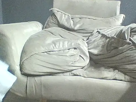 OLIVERVF online show from March 2026 10:58:01 PM