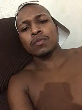 Henriqueamoror online show from March 2026 04:20:02 AM