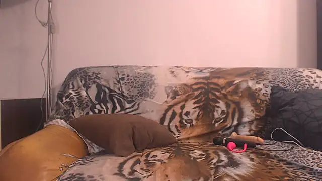 Abby Lust online show from October 2025 04:41:01 PM