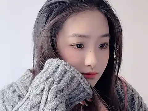 kitty-mm online show from March 2026 05:00:01 AM