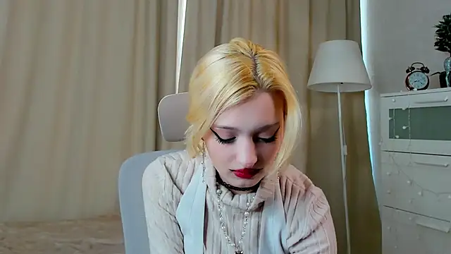 Snapshot of KatherinaFissell chatting on March 2026 10:52:02 AM KatherinaFissell online show from March 2026 10:52:02 AM