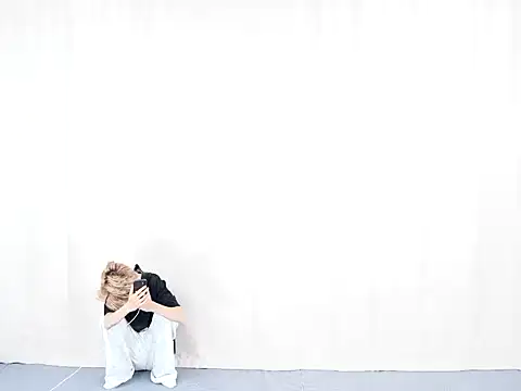 Vae-002 online show from April 2026 10:52:02 AM