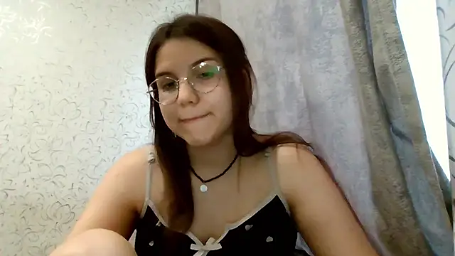 Snapshot of Aurora_Breeze chatting on July 2026 11:53:01 AM Aurora Breeze online show from July 2026 11:53:01 AM