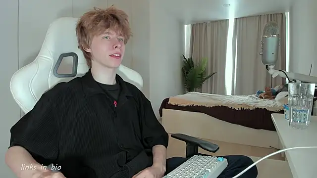 Wawesuc online show from April 2026 08:28:02 AM