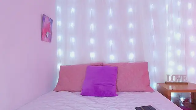 dulce devil  online show from May 2026 11:37:01 AM