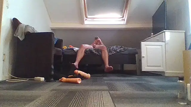 NoFace Twink X online show from August 2026 11:41:02 AM