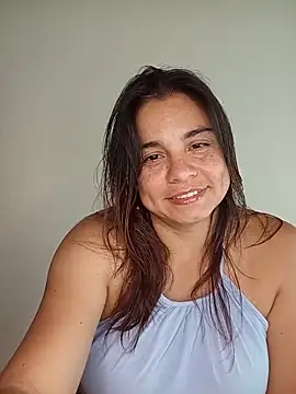 Snapshot of BettyBoo_w chatting on May 2026 03:06:01 PM BettyBoo w online show from May 2026 03:06:01 PM