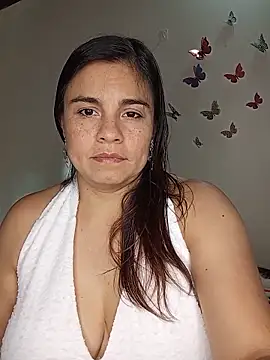 Snapshot of BettyBoo_w chatting on June 2026 06:23:01 PM BettyBoo w online show from June 2026 06:23:01 PM