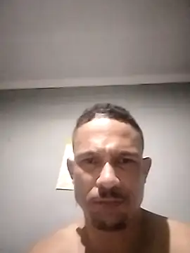 Snapshot of mr2nice2 chatting on March 2026 02:08:02 AM mr2nice2 online show from March 2026 02:08:02 AM