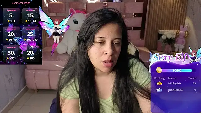 Snapshot of sara_tellez_s chatting on June 2026 05:12:01 AM sara tellez s online show from June 2026 05:12:01 AM