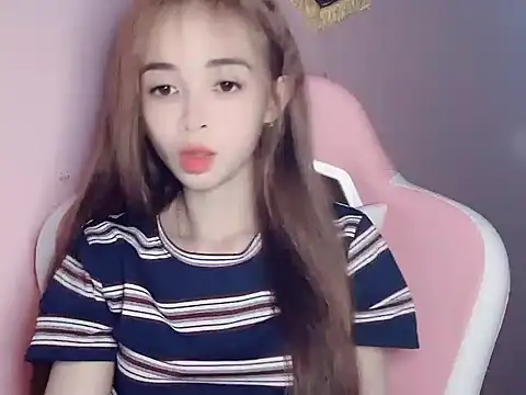 Odile068 online show from March 2026 06:38:02 PM