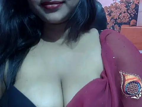 Rashmi hotgirl online show from April 2026 06:06:02 PM