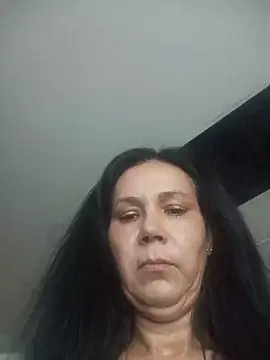 Elenna   online show from May 2026 01:18:02 PM