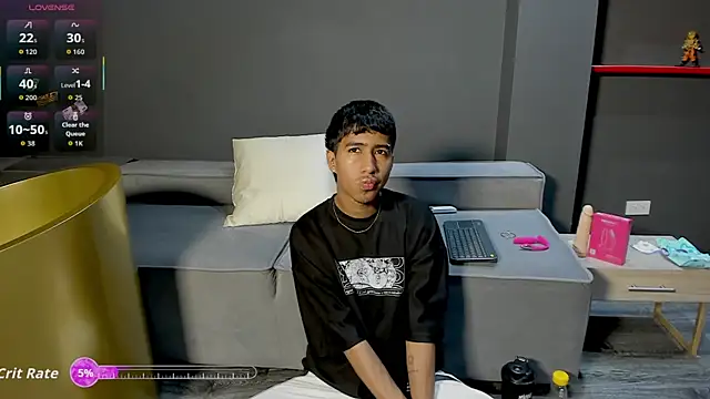 Ender h0tt online show from April 2026 01:52:02 PM