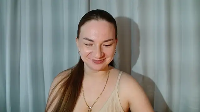 Snapshot of Belle_Fiesta chatting on March 2026 09:48:02 PM Belle Fiesta online show from March 2026 09:48:02 PM