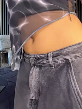 Bunny fire online show from April 2026 07:01:02 PM