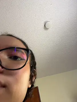 Bunny fire online show from April 2026 07:16:02 PM