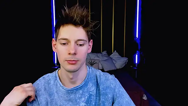 Martin Perry online show from March 2026 10:03:02 PM